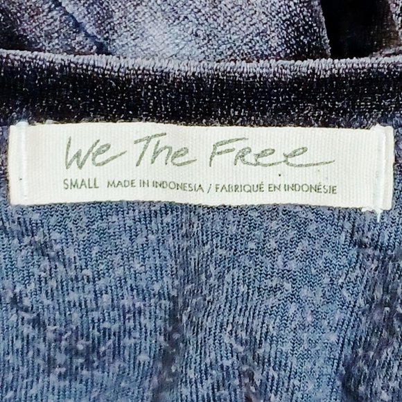 We The Free Purple Velvet Crop Sweatshirt Short Sleeve Top Scoop Back Size Small - Picture 4 of 5